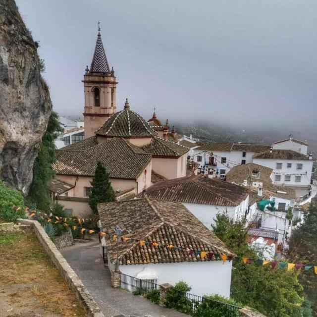 Las Casitas De La Esquina Zahara De La Sierra Exterior foto