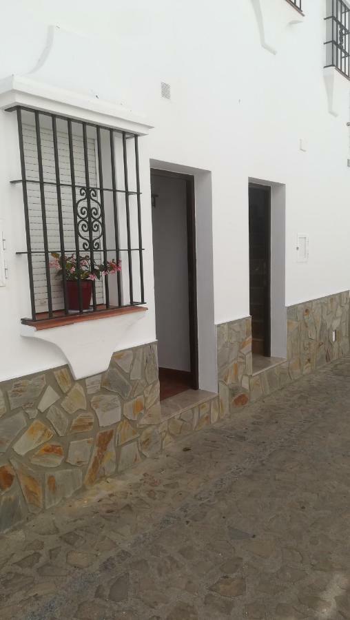 Las Casitas De La Esquina Zahara De La Sierra Exterior foto